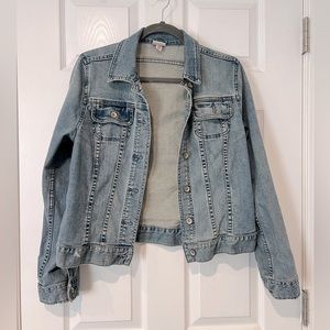 Women’s Old Navy Classic Jean Jacket